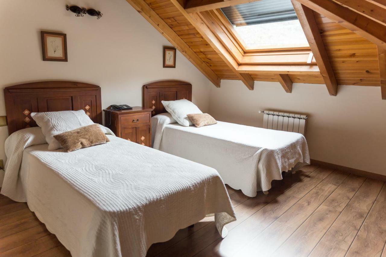 Hotel Ambasmestas Eksteriør billede